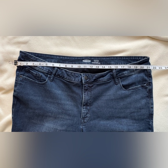 Old Navy Dark Denim Jeans sz 22 - Picture 9 of 11